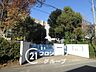 周辺：枚方市立東香里中学校 徒歩10分。 790m