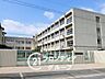 周辺：枚方市立長尾西中学校 徒歩9分。 650m