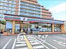 周辺：セブンイレブン寝屋川黒原新町店 徒歩7分。 490m