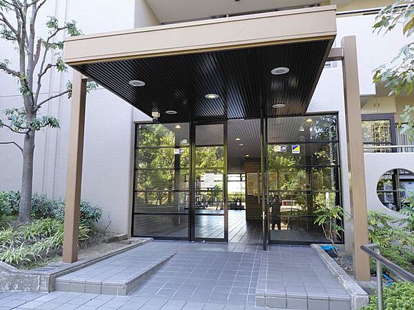 エントランスを拡大表示
