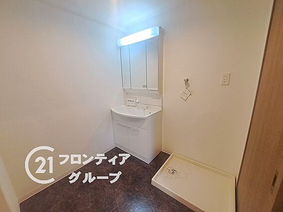 洗面所には洗濯...