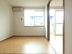 東武宇都宮線 新栃木駅 バス25分 福寿園入口下車 徒歩7分の賃貸アパート 2階2DKのリビング/ダイニング