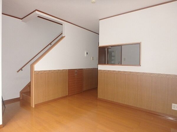 detached 栃木県小山市東城南４丁目28-3　関口ビル1階