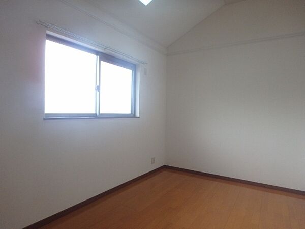 detached 栃木県小山市東城南４丁目28-3　関口ビル1階