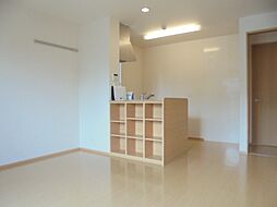 JR水戸線 小田林駅 徒歩27分の賃貸アパート 1階1LDKのリビング/ダイニング