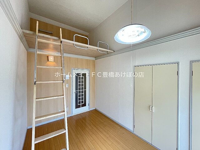 洋室