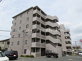 ネットシティー潮崎  ｜ 愛知県豊橋市潮崎町（賃貸マンション2LDK・3階・68.44㎡） その1