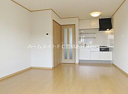 クレシタ神ノ輪 2階ワンルームのリビング/ダイニング