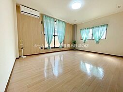 ボン・アゼリア 1階2Kのリビング/ダイニング