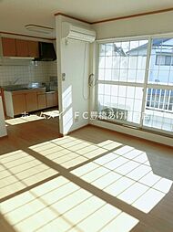 クレストールつつじが丘Ａ 2階2LDKのリビング/ダイニング