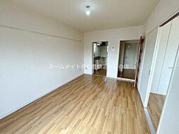 サンシャトレ神ノ輪 3階1LDKのリビング/ダイニング