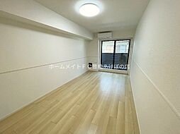 リーフ 2階1LDKのリビング/ダイニング