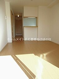 カルムメゾン 2階1LDKのリビング/ダイニング