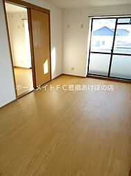 LIZE緑ヶ丘 3階2LDKのリビング/ダイニング