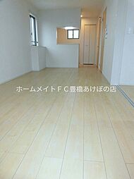 トイロ高師 2階1LDKのリビング/ダイニング