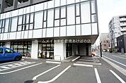 セブンイレブン豊橋東小田原店 244m