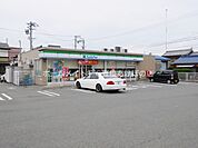 ファミリーマート豊橋花田町店 986m