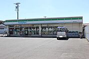 ファミリーマート豊橋松井町店 799m