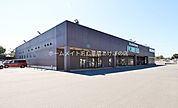 パワーズ田原店 758m