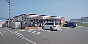 セブンイレブン豊橋高師本郷町店 404m