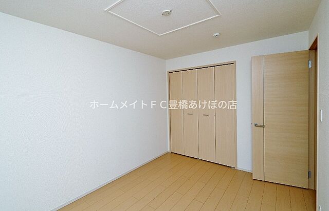 寝室