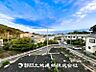 その他：【眺望】気持ちよい開放感があり、遮るものもなく気持ちのいい景色が広がります。お部屋にも爽やかな風と暖かく柔らかな日差しが差し込み、気持ちを穏やかにしてくれます。毎日の暮らしを豊かに彩ります。