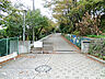 周辺：仲尾台中学校950ｍ