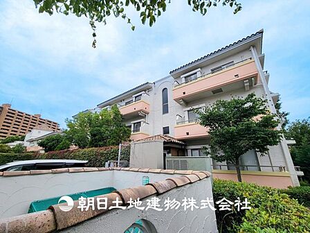 【現地写真】 周辺環境も重要なポイントです。それは月日が経つ事で「近くにあるもの」から「家の財産」へとイメージが変わってくる事を身体が理解しているからだと思います。