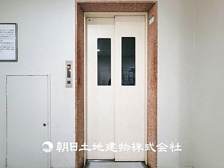 【エレベーター】大きな荷物があっても安心です。