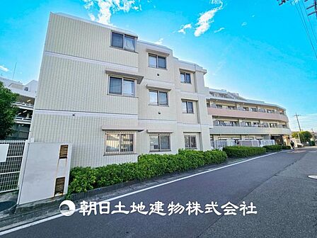 【現地写真】気持ちよい開放感があり、遮るものもなく気持ちのいい景色が広がり、毎日の暮らしを豊かに彩ります。