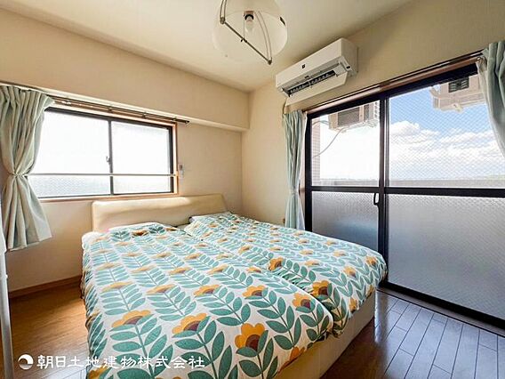 【洋室】角部屋...