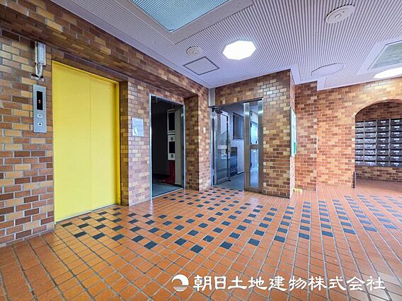 【エントランス...