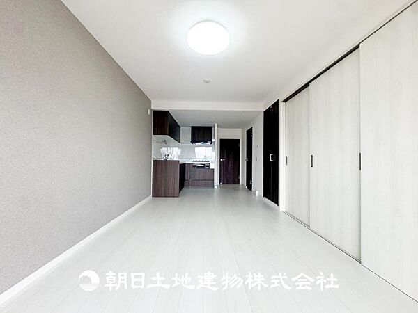 リビング/ダイニングを拡大表示