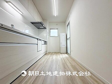 【キッチン】住宅の主役でもあり、日常生活を過ごす上で重要な水回りでもあるからこそ機能性・デザイン性に拘りました。。