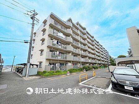 【外観・立地】表現された空間はたくさんの光を浴び、風を感じ、暮らしを豊かにしてくれます。家族の思い出を刻んでいきます。