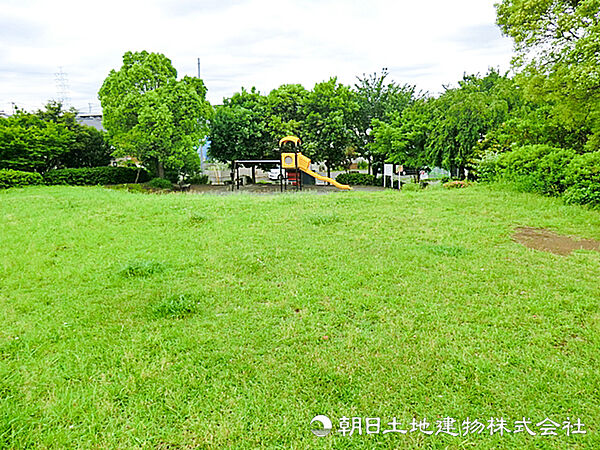 周辺を拡大表示