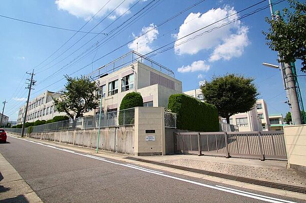 画像29:名古屋市立平針中学校 632m