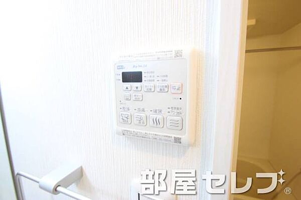 画像16:浴室乾燥機は便利です。