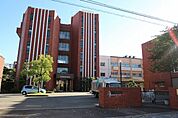私立名古屋柳城短期大学 794m