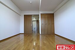 マンションリバーサイド 4階1Kのリビング/ダイニング