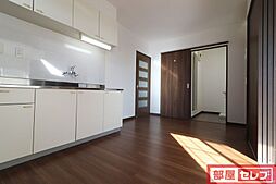 ラ・コリ―ナ・デ天白 2階3DKのリビング/ダイニング