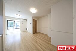 ジャルダン　三七 1階1LDKのリビング/ダイニング