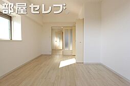 ランドマーク中平 7階1DKのリビング/ダイニング