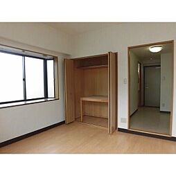 びいIV植田 2階1Kのリビング/ダイニング