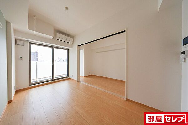 クレストタワー栄