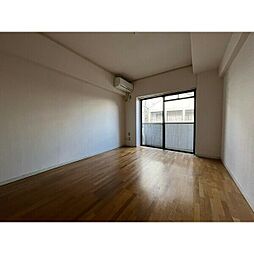 フェニックス新瑞 4階ワンルームのリビング/ダイニング