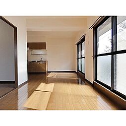 レージュ原 3階2LDKのリビング/ダイニング