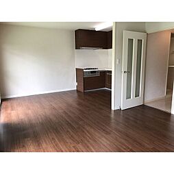 サニーヒル表山3号棟 4階4LDKのリビング/ダイニング