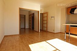 ファイブスター高田 3階1LDKのリビング/ダイニング