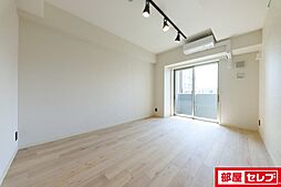 グランドゥール瑞穂通 7階1Kのリビング/ダイニング